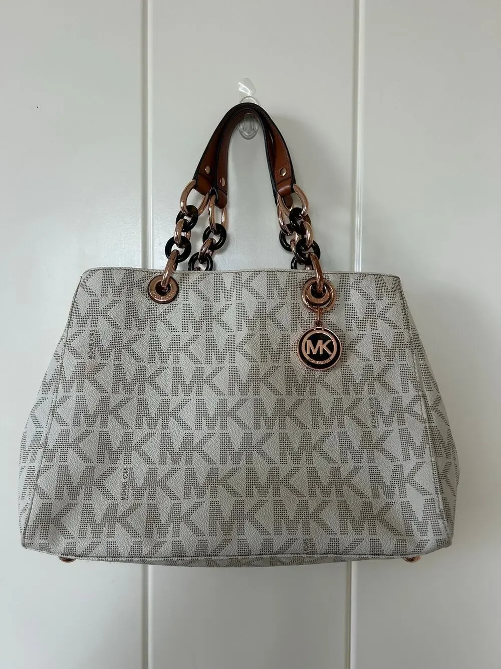 Michael Kors Cynthia MK Signature Monogram Satchel Handbag